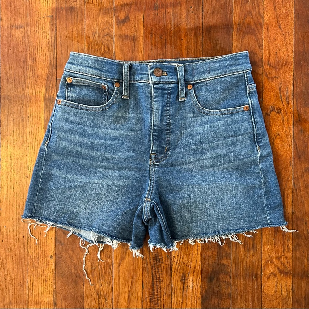 Madewell Preppy Medium Wash High Rise Raw Hem Denim Blue Jean Shorts 25